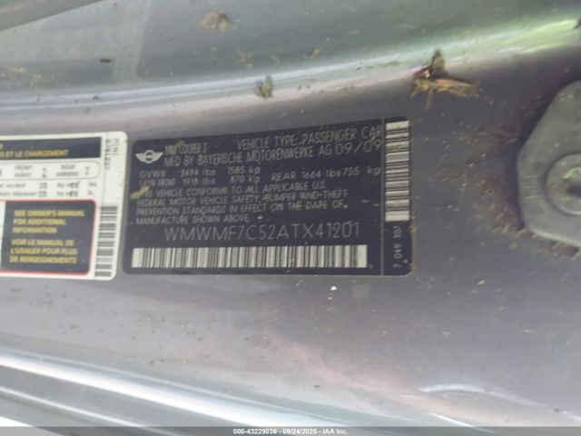 2010 MINI COOPER S WMWMF7C52ATX41201 Photo 8