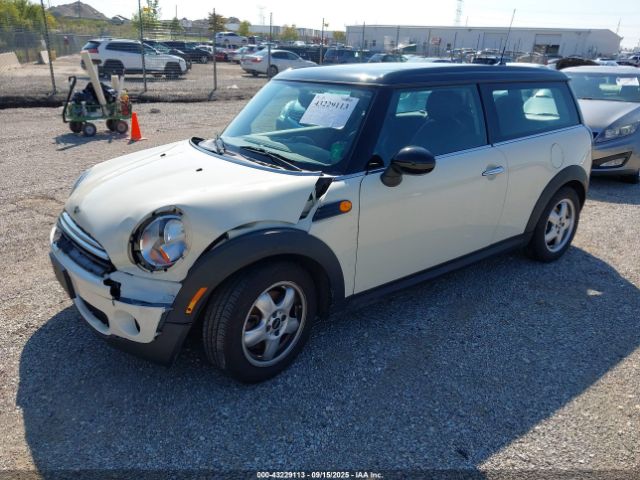 2010 MINI COOPER CLUBMAN WMWML3C51ATX38940 Photo 1