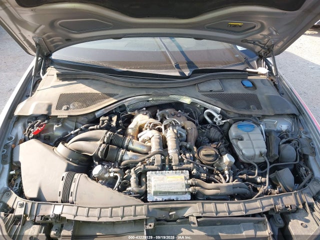 2017 AUDI S6 WAUFFAFC2HN053794 Photo 9