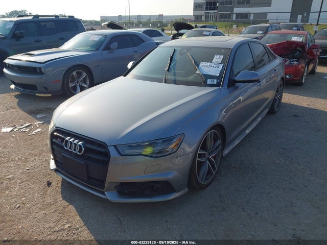2017 AUDI S6 WAUFFAFC2HN053794 Photo 1