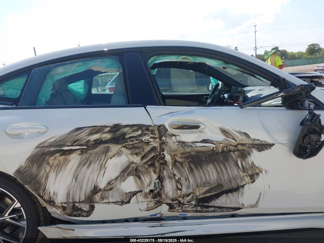 WBA23GG00S7S60937 BMW 228I