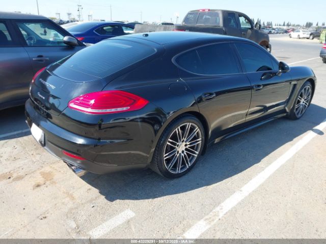 2015 PORSCHE PANAMERA WP0AA2A72FL002302 Photo 3