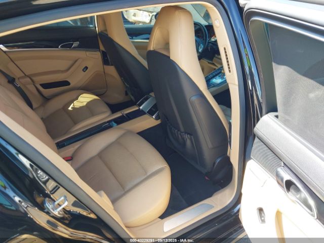 2015 PORSCHE PANAMERA WP0AA2A72FL002302 Photo 7