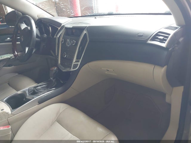 2011 CADILLAC SRX 3GYFNAEYXBS532183 Photo 4