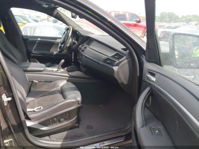2013 BMW X6 M 5YMGZ0C52D0C40145 Photo 4