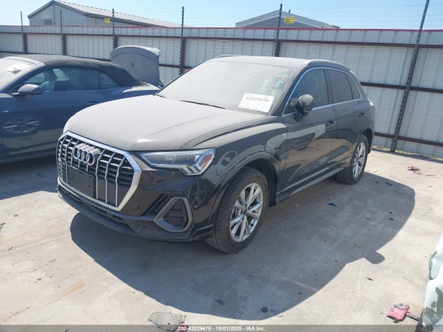 2023 AUDI Q3 WA1DECF30P1128498 Photo 1