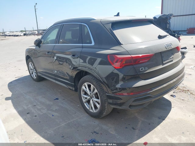 2023 AUDI Q3 WA1DECF30P1128498 Photo 2
