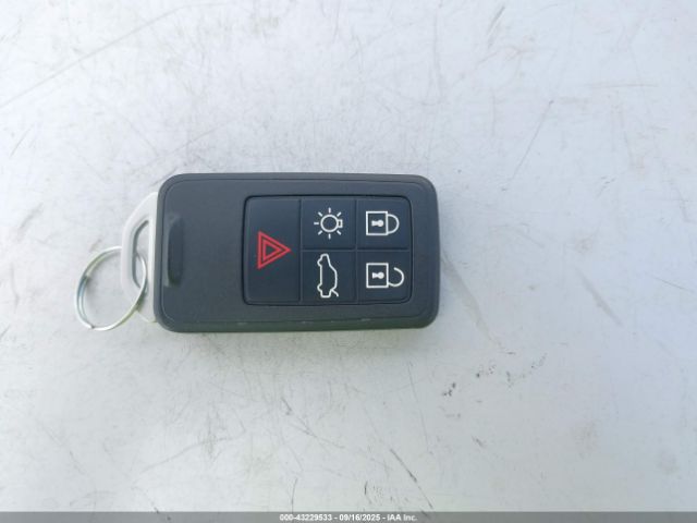 2018 VOLVO S60 YV126MFL1J2467170 Photo 10