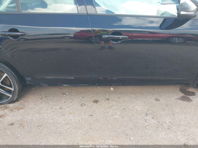 2018 VOLVO S60 YV126MFL1J2467170 Photo 5