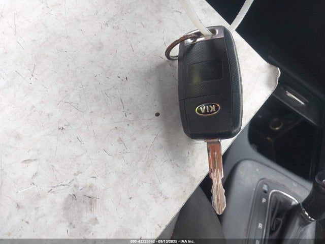 KIA dohc gdi nu 2015 KNAFX4A86F5273860 Image 11