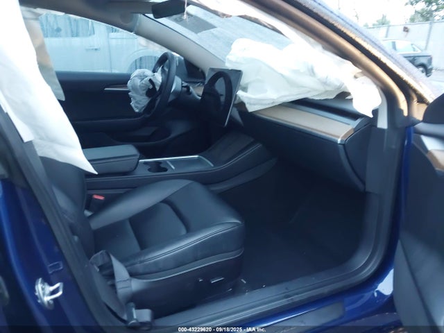 2022 TESLA MODEL 3 5YJ3E1EB9NF264616 Photo 4