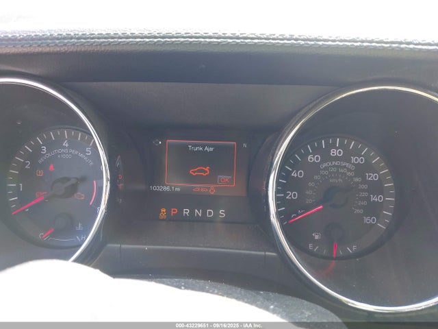 1FATP8EM1F5400976 Ford 2015