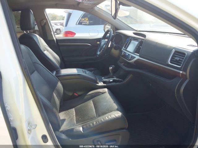 2016 TOYOTA HIGHLANDER 5TDDKRFH2GS302149 Photo 4