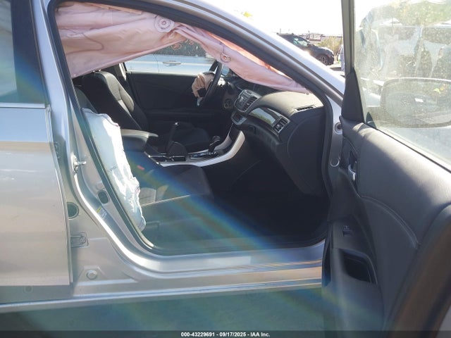 1HGCR2F51FA099241 Honda k24w1