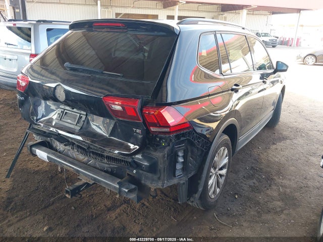 Volkswagen 2018 2018 3VV1B7AX4JM121682 Image 4
