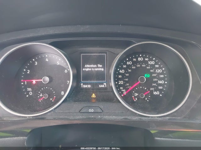 Volkswagen 2018 2018 3VV1B7AX4JM121682 Image 7