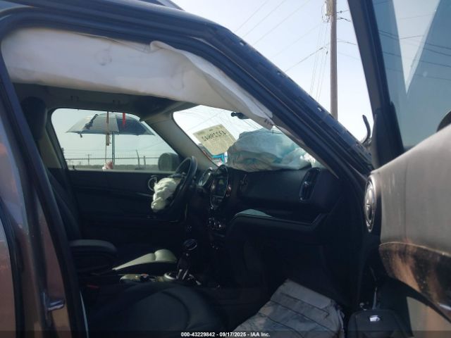 2019 MINI COUNTRYMAN WMZYS7C57K3J04922 Photo 4