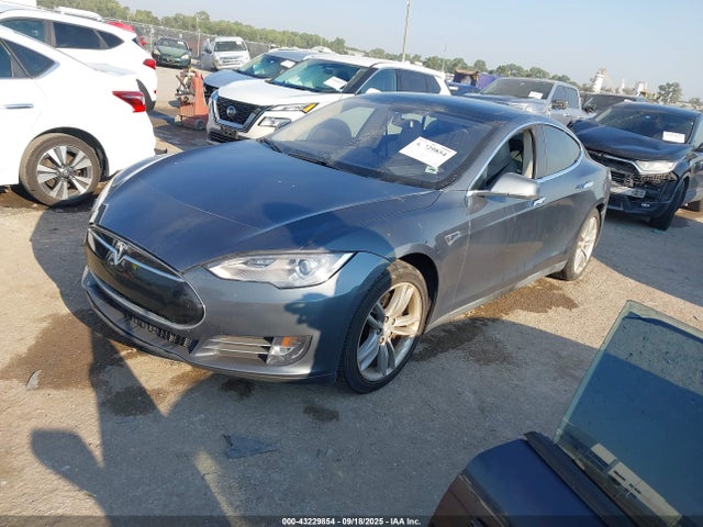 2014 TESLA MODEL S 5YJSA1H18EFP48576 Photo 1