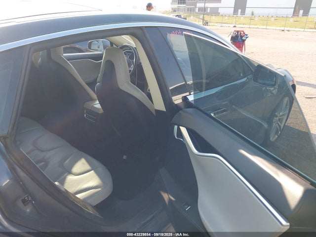 2014 TESLA MODEL S 5YJSA1H18EFP48576 Photo 7