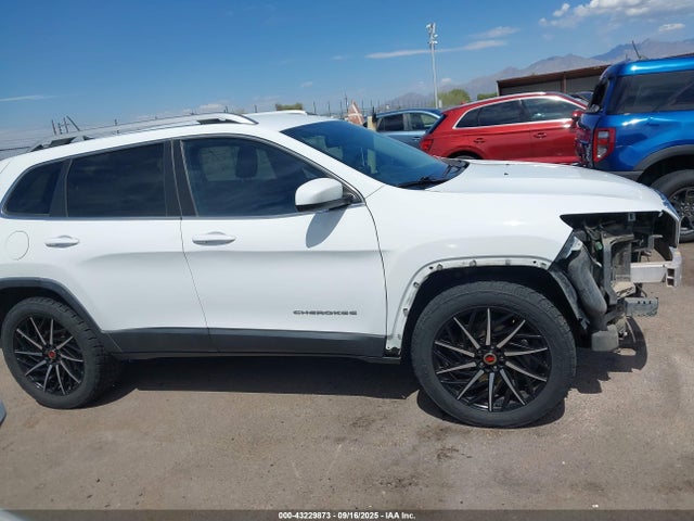 Jeep Cherokee 2014 1C4PJLCS3EW217119 Image 14