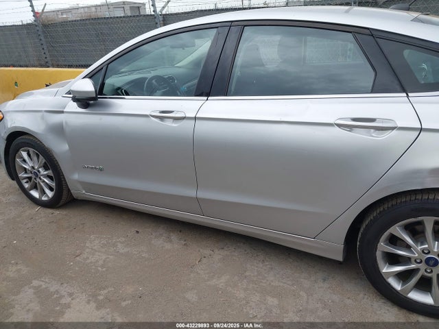 Ford 2.0l 4v atk hev 2017 3FA6P0LU7HR277007 Image 14