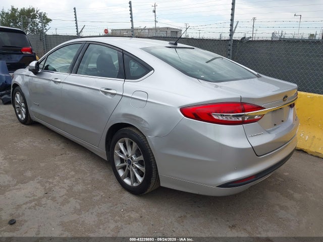 Ford 2.0l 4v atk hev 2017 3FA6P0LU7HR277007 Image 3