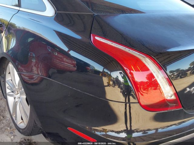 2011 JAGUAR XJ SAJWA1CB4BLV19100 Photo 5