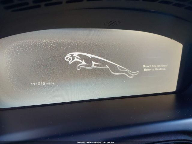 2011 JAGUAR XJ SAJWA1CB4BLV19100 Photo 6