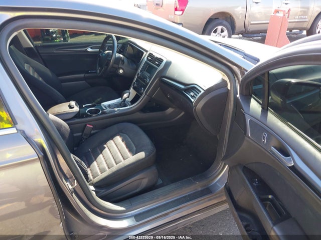 Ford 2014 2014 3FA6P0HD8ER136743 Image 5