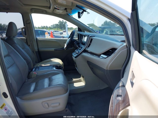 Toyota 2gr-fks 2015 5TDYK3DCXFS672690 Image 5