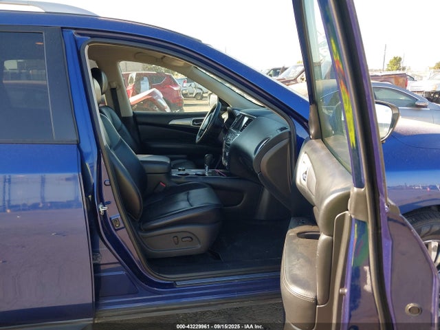Nissan 2019 2019 5N1DR2MM3KC612609 Image 5