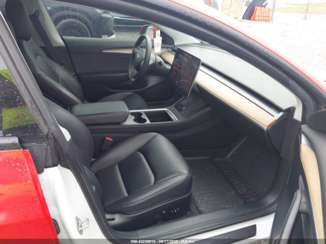 2021 TESLA MODEL 3 5YJ3E1EB4MF015011 Photo 4