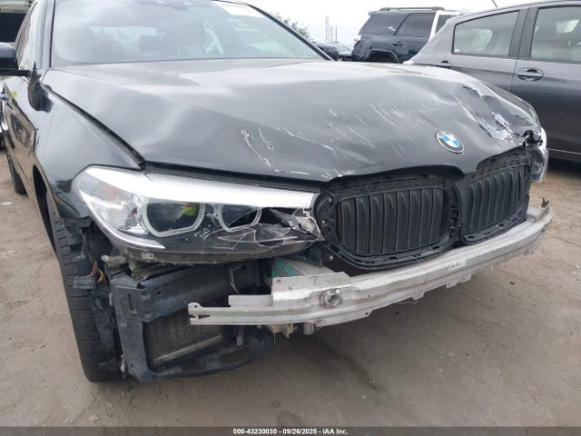 WBAJE5C54JG917748 BMW 540I