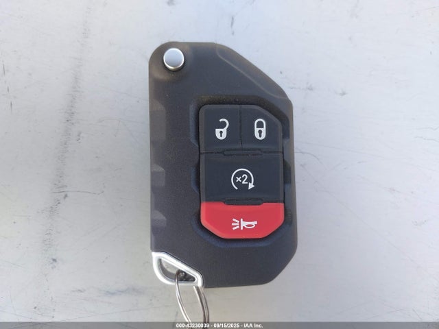 2024 JEEP WRANGLER 4XE 1C4RJXN61RW149358 Photo 10