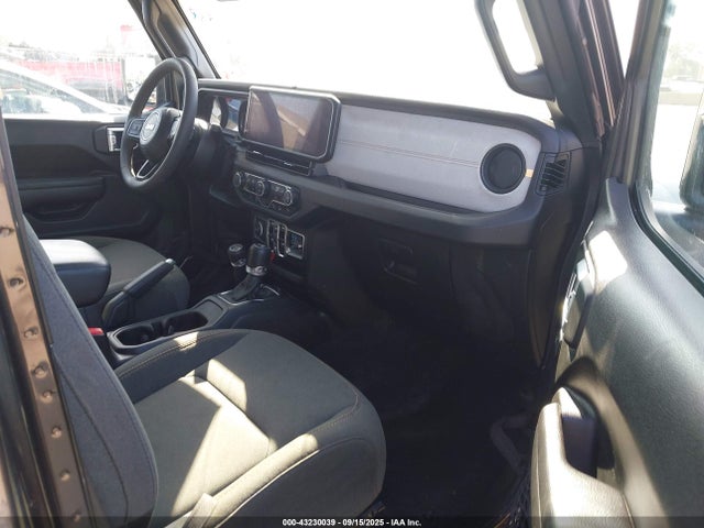 2024 JEEP WRANGLER 4XE 1C4RJXN61RW149358 Photo 4