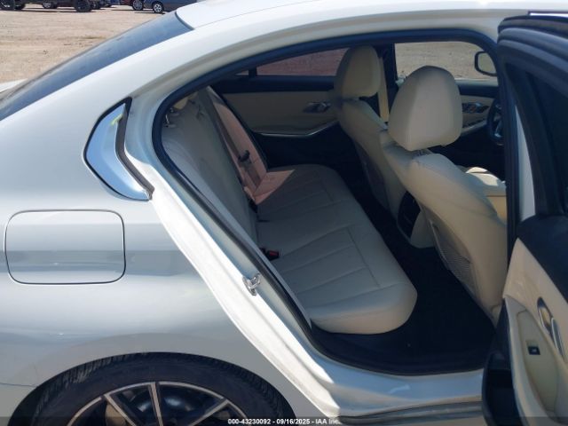 2021 BMW 330I 3MW5R1J05M8B95635 Photo 7