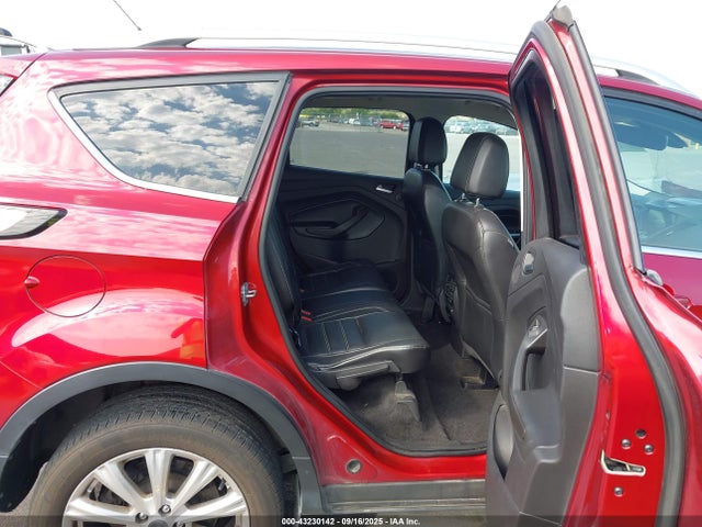 1FMCU0J90HUC99312 Ford Escape