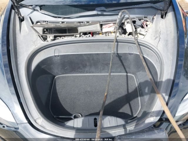 2018 TESLA MODEL 3 5YJ3E1EA2JF061133 Photo 9