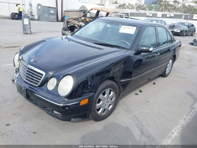 2000 MERCEDES-BENZ E 320 WDBJF65J1YB059788 Photo 1