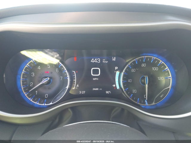 Chrysler Pacifica 2025 2C4RC1BG6SR521067 Image 7