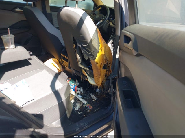 3VVDX7B29NM035811 Volkswagen tsi