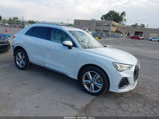 2022 AUDI Q3 WA1EECF36N1077106