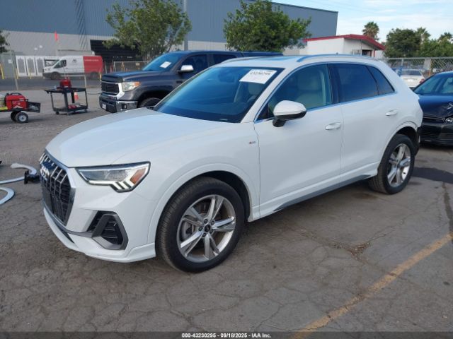 2022 AUDI Q3 WA1EECF36N1077106 Photo 1
