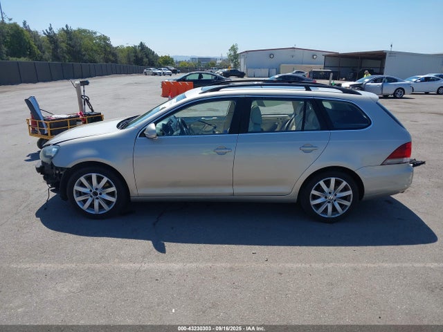 Volkswagen 2014 2014 3VWPL7AJ8EM618058 Image 15
