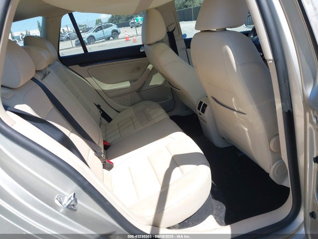 Volkswagen 2014 2014 3VWPL7AJ8EM618058 Image 8
