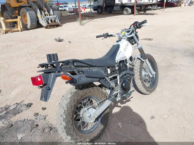 JYA3AWE06RA185387 Yamaha TW200