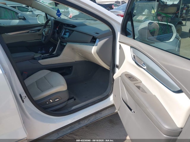 2020 CADILLAC XT5 1GYKNCR45LZ236414 Photo 4