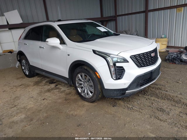 2021 CADILLAC XT4 1GYFZDR40MF011378 Photo 0