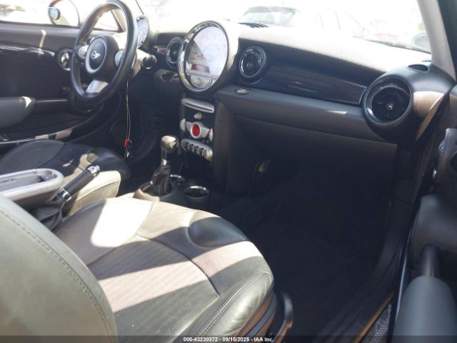 2008 MINI COOPER S WMWMF73568TV39245 Photo 4