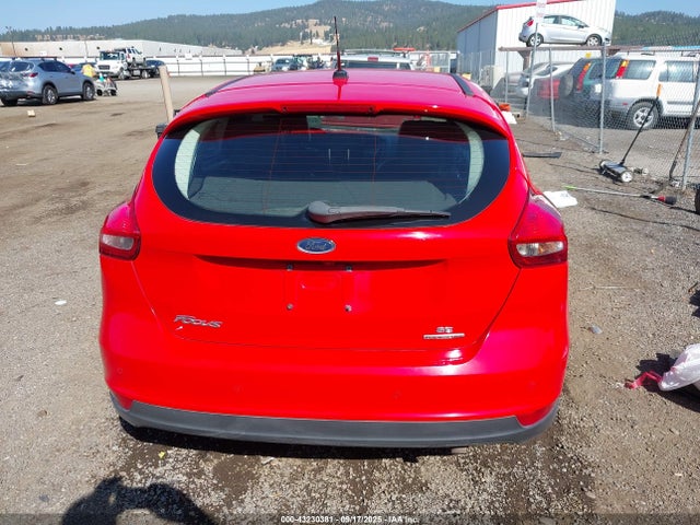 Ford 2016 2016 1FADP3K29GL307565 Image 16